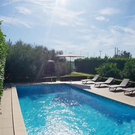 Ana With Private Pool Sisan