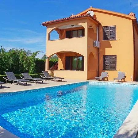 Apartment Ana With Private Pool *